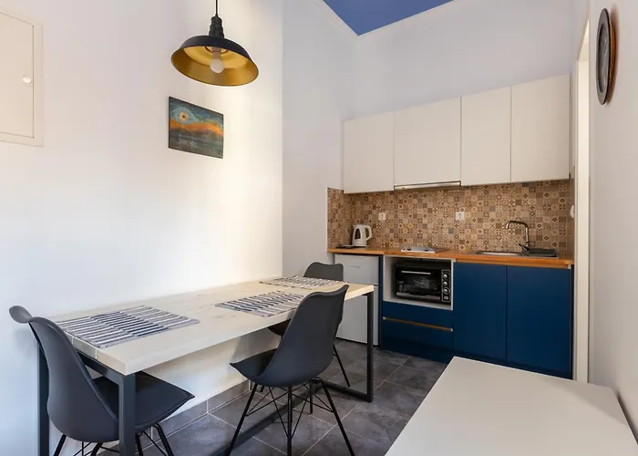 View Seaside Hotel *